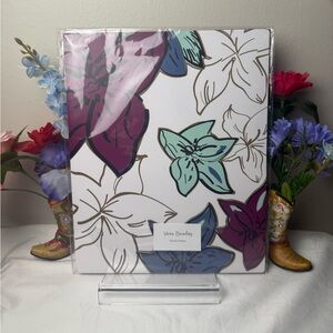 NWT Vera Bradley Falling Flowers Neutral Pocket Folders retired pattern